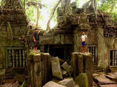 Beng Mealea Cambodia Siem Reap activities tours motorbike jeep culture things-to-do guides tours